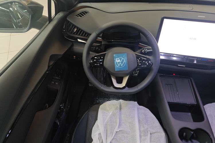 Used Volkswagen ID.UNYX 2024 Revised Pro Long-Range Version Steering Wheel