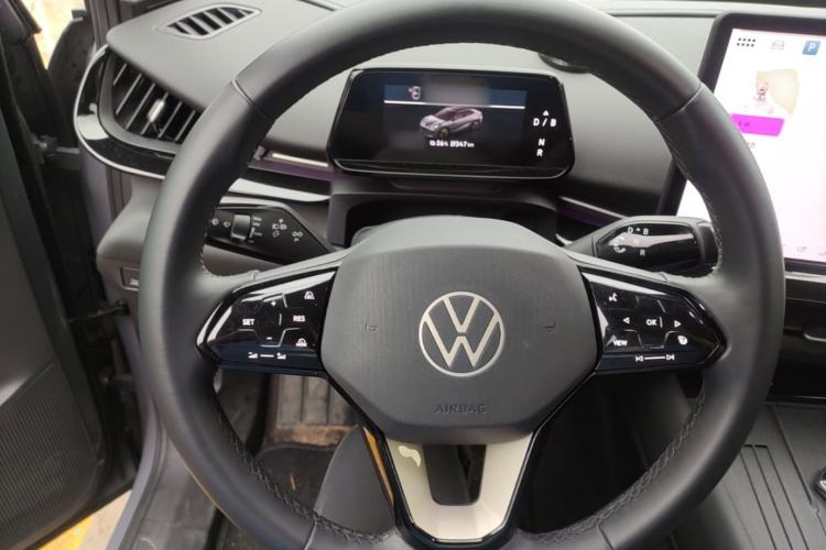 Used Volkswagen ID.UNYX 2024 Pro Long-Range Version Steering Wheel
