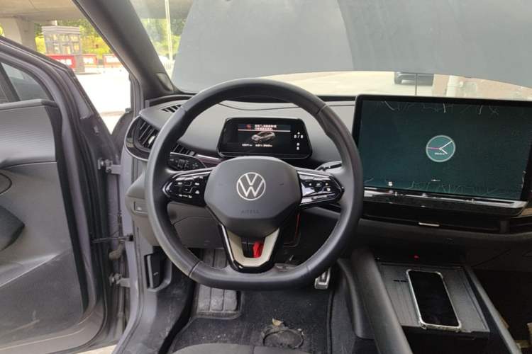 Used Volkswagen ID.UNYX 2024 Revised Pro Long-Range Version Steering Wheel