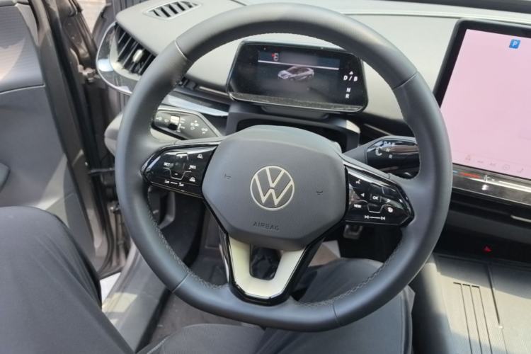 Used Volkswagen ID.UNYX 2024 Revised Pro Long-Range Version Steering Wheel
