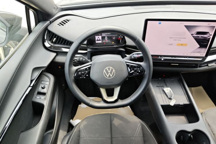 Used Volkswagen ID.UNYX 2024 Revised Pro Long-Range Version Steering Wheel