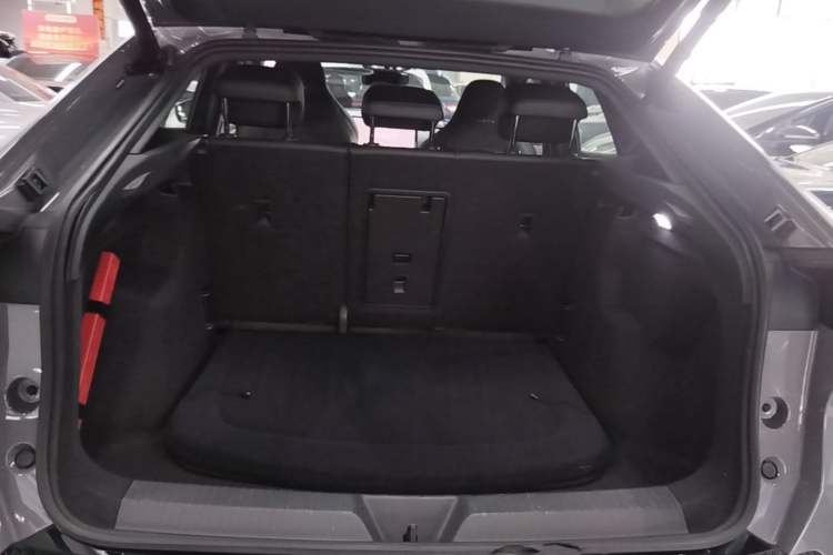 Used Volkswagen ID.UNYX 2024 Ultra Long-Range Version Trunk