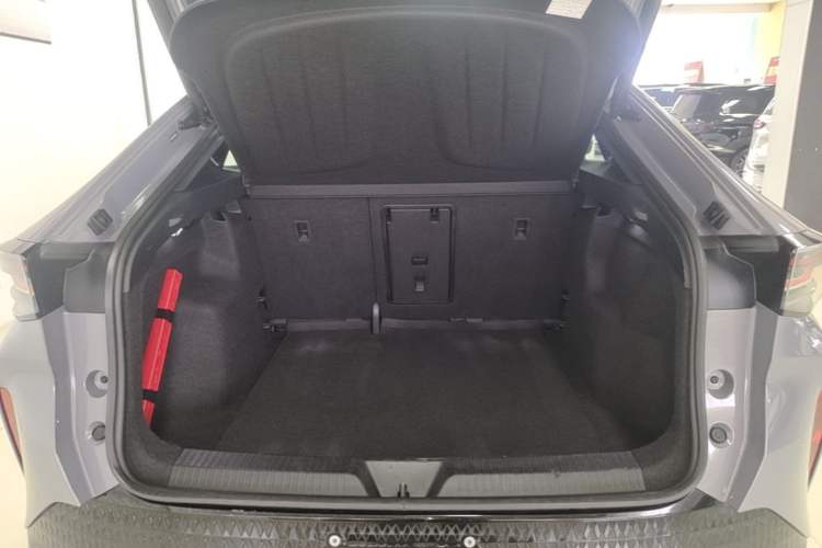 Used Volkswagen ID.UNYX 2024 Revised Ultra Long-Range Version Trunk