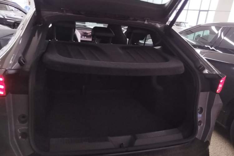 Used Volkswagen ID.UNYX 2024 Ultra Long-Range Version Trunk