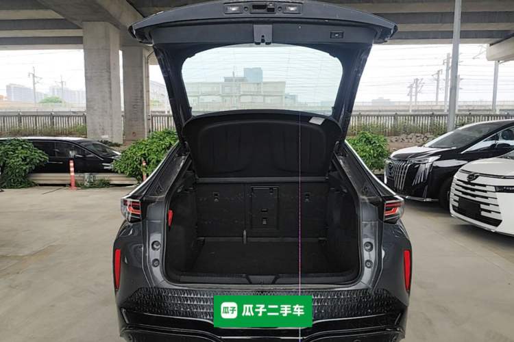 Used Volkswagen ID.UNYX 2024 Revised Ultra Long-Range Version Trunk
