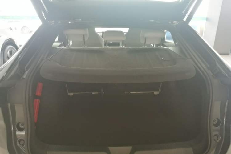 Used Volkswagen ID.UNYX 2024 Ultra Long-Range Version Trunk