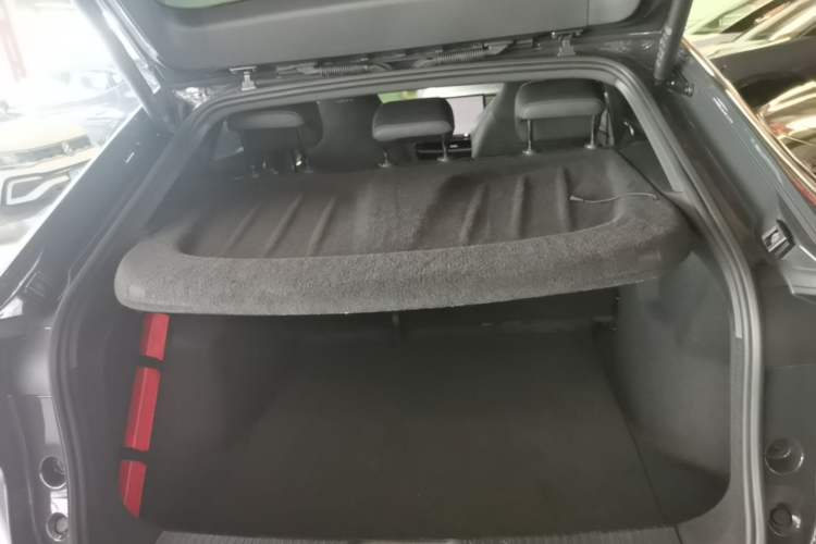 Used Volkswagen ID.UNYX 2024 Ultra Long-Range Version Trunk