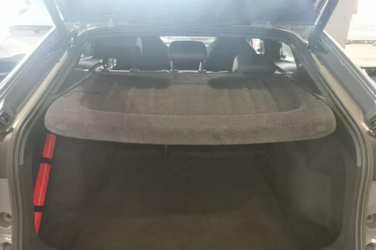 Used Volkswagen ID.UNYX 2024 Ultra Long-Range Version Trunk