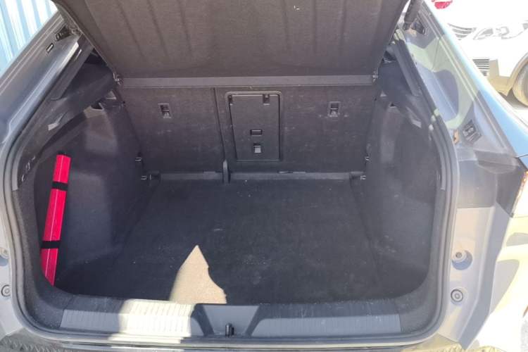 Used Volkswagen ID.UNYX 2024 Revised Ultra Long-Range Version Trunk