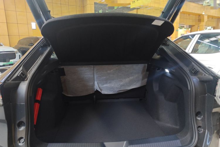 Used Volkswagen ID.UNYX 2024 Revised Pro Long-Range Version Trunk