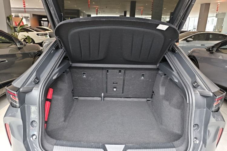 Used Volkswagen ID.UNYX 2024 Ultra Long-Range Version Trunk