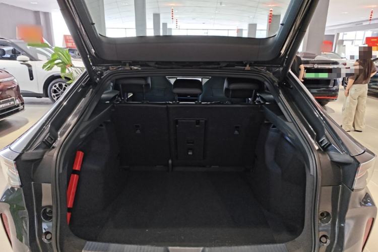 Used Volkswagen ID.UNYX 2024 Ultra Long-Range Version Trunk