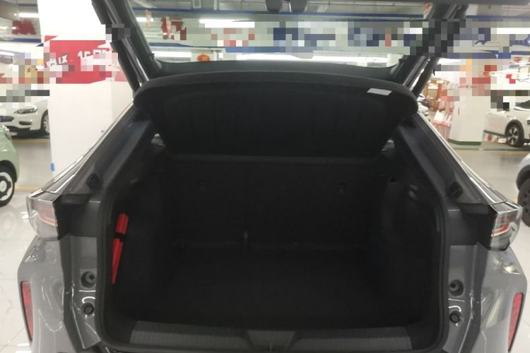 Used Volkswagen ID.UNYX 2024 Revised Pro Long-Range Version Trunk