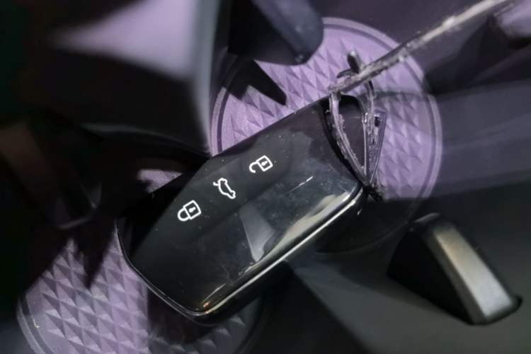 Used Volkswagen ID.UNYX 2024 Revised Pro Long-Range Version Vehicle Key