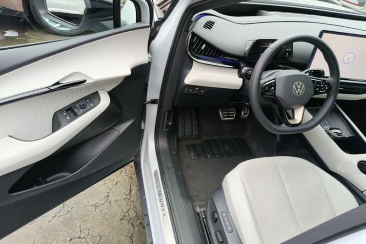 Used Volkswagen ID.UNYX 2024 Ultra Long-Range Version Driver Seat