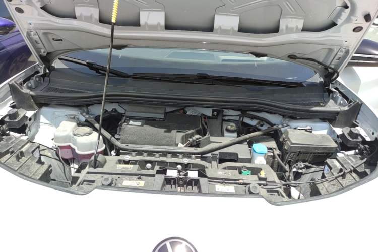 Used Volkswagen ID.UNYX 2024 Ultra Long-Range Version Engine Bay