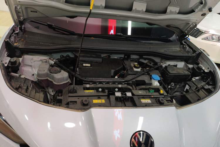 Used Volkswagen ID.UNYX 2024 Pro Long-Range Version Engine Bay