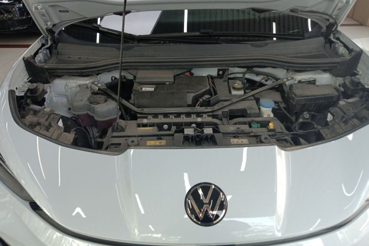 Used Volkswagen ID.UNYX 2024 Pro Long-Range Version Engine Bay