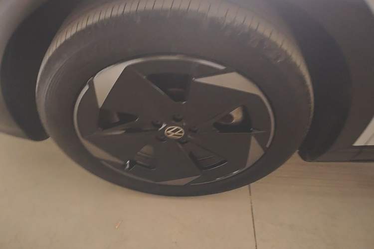 Used Volkswagen ID.UNYX 2024 Revised Pro Long-Range Version Exterior 4