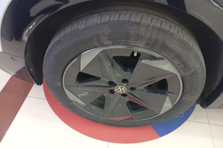 Used Volkswagen ID.UNYX 2024 Pro Long-Range Version Exterior 8