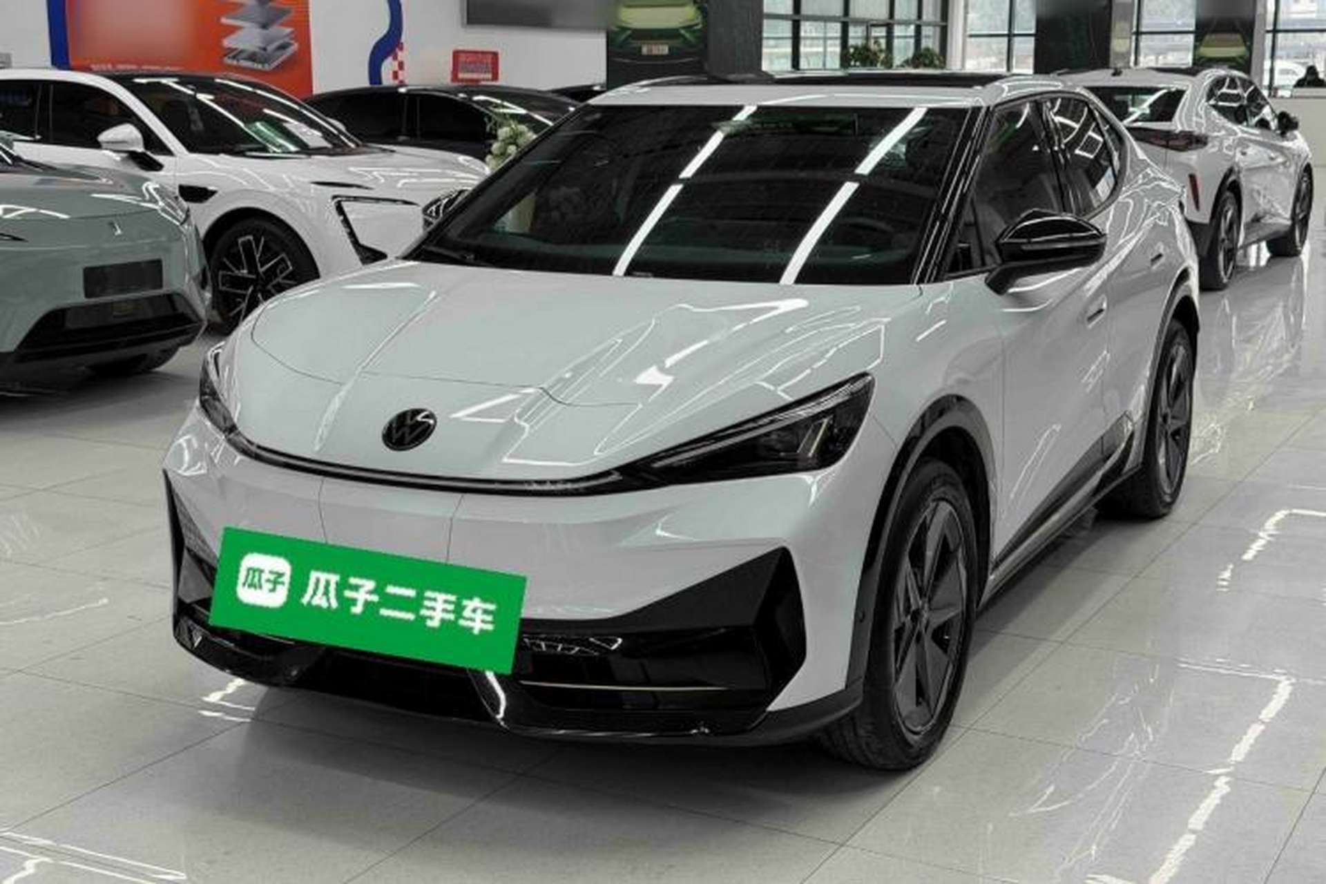 Used Volkswagen ID.UNYX 2024 Ultra Long-Range Version Front Left 45 Deg