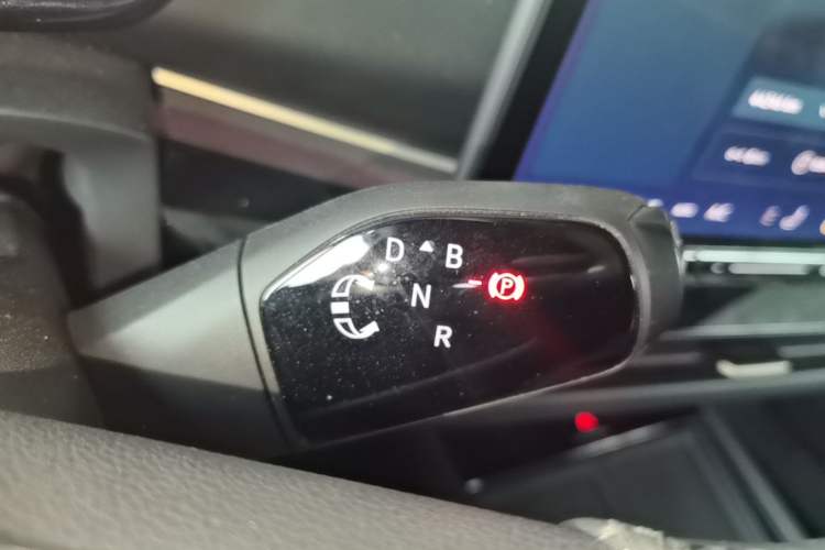 Used Volkswagen ID.UNYX 2024 Ultra Long-Range Version Gear Lever