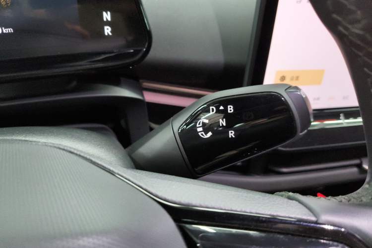 Used Volkswagen ID.UNYX 2024 Ultra Long-Range Version Gear Lever