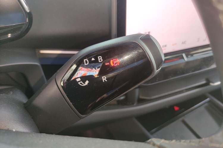 Used Volkswagen ID.UNYX 2024 Ultra Long-Range Version Gear Lever
