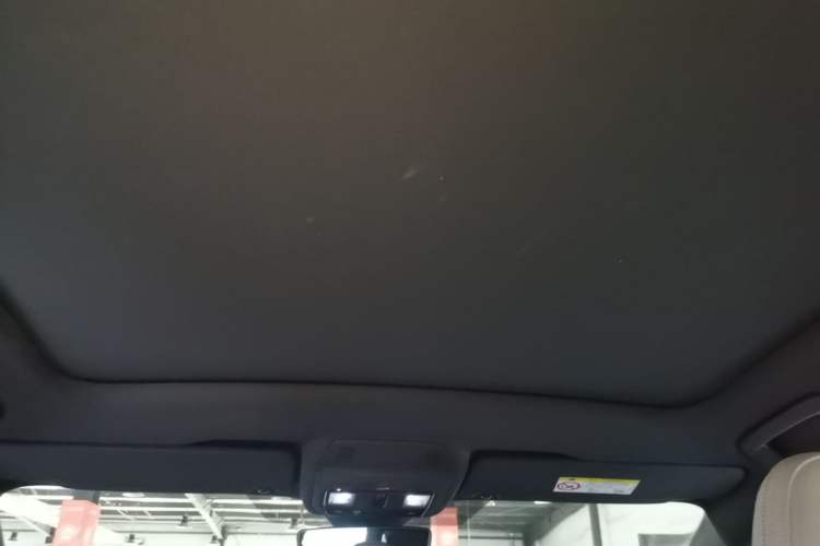 Used Volkswagen ID.UNYX 2024 Ultra Long-Range Version Headliner