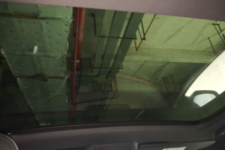 Used Volkswagen ID.UNYX 2024 Revised Pro Long-Range Version Headliner