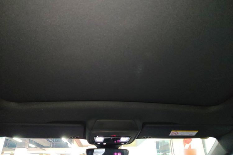 Used Volkswagen ID.UNYX 2024 Pro Long-Range Version Headliner