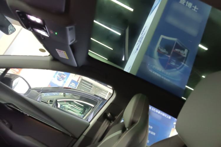 Used Volkswagen ID.UNYX 2024 Pro Long-Range Version Headliner