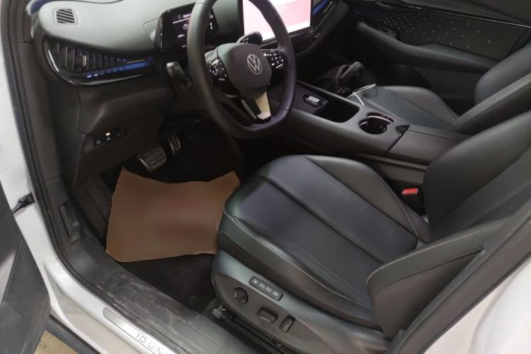 Used Volkswagen ID.UNYX 2024 Ultra Long-Range Version Left Front Seat