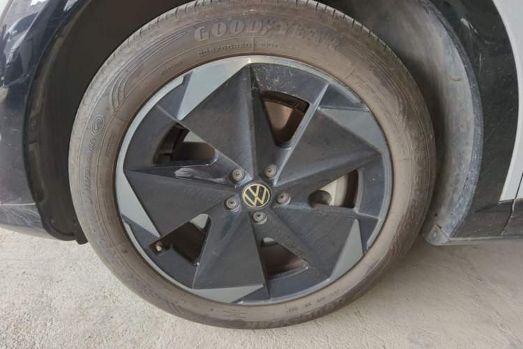 Used Volkswagen ID.UNYX 2024 Revised Ultra Long-Range Version Left Front Wheel Hub