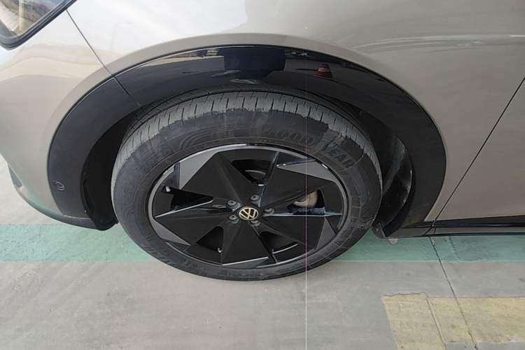 Used Volkswagen ID.UNYX 2024 Revised Ultra Long-Range Version Left Front Wheel Hub