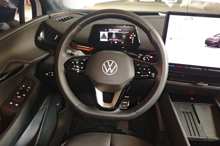 Used Volkswagen ID.UNYX 2024 Revised Pro Long-Range Version Steering Wheel