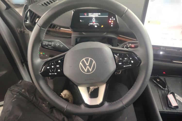 Used Volkswagen ID.UNYX 2024 Pro Long-Range Version Steering Wheel
