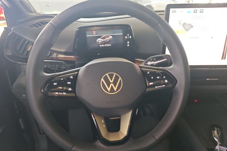 Used Volkswagen ID.UNYX 2024 Pro Long-Range Version Steering Wheel