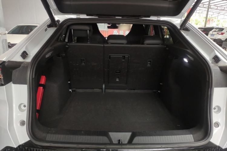 Used Volkswagen ID.UNYX 2024 Ultra Long-Range Version Trunk