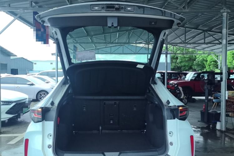 Used Volkswagen ID.UNYX 2024 Ultra Long-Range Version Trunk