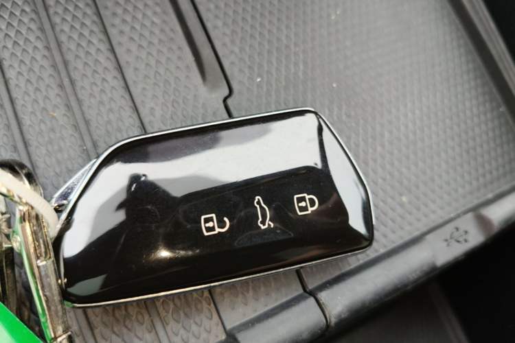 Used Volkswagen ID.UNYX 2024 Ultra Long-Range Version Vehicle Key