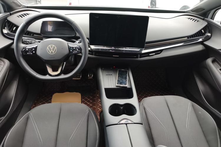 Used Volkswagen ID.UNYX 2024 Revised Pro Long-Range Version Center Console