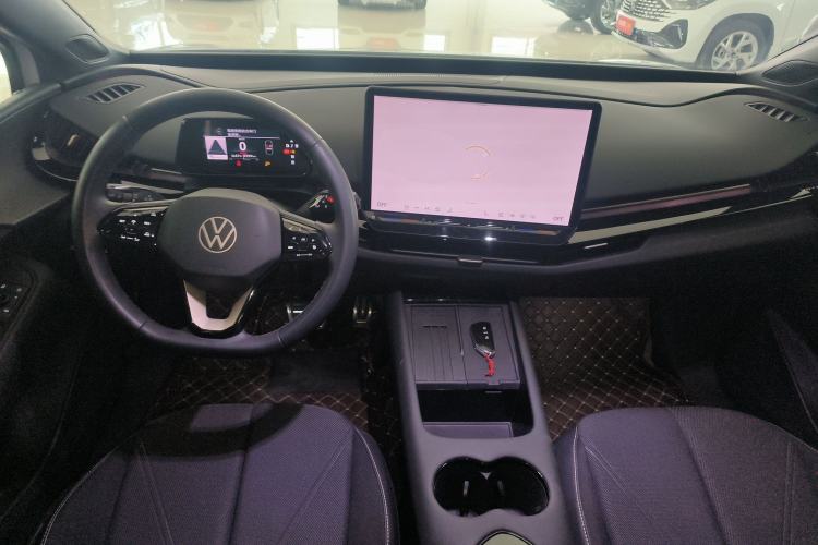 Used Volkswagen ID.UNYX 2024 Pro Long-Range Version Center Console