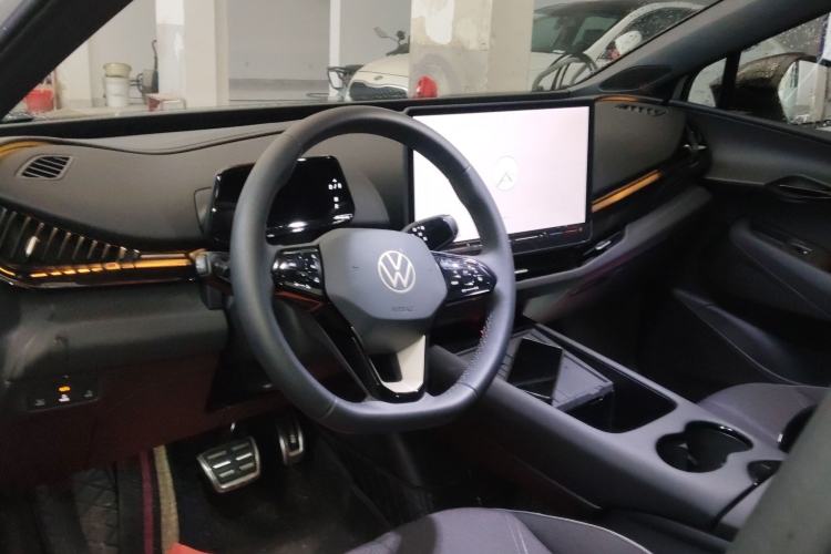 Used Volkswagen ID.UNYX 2024 Pro Long-Range Version Center Console