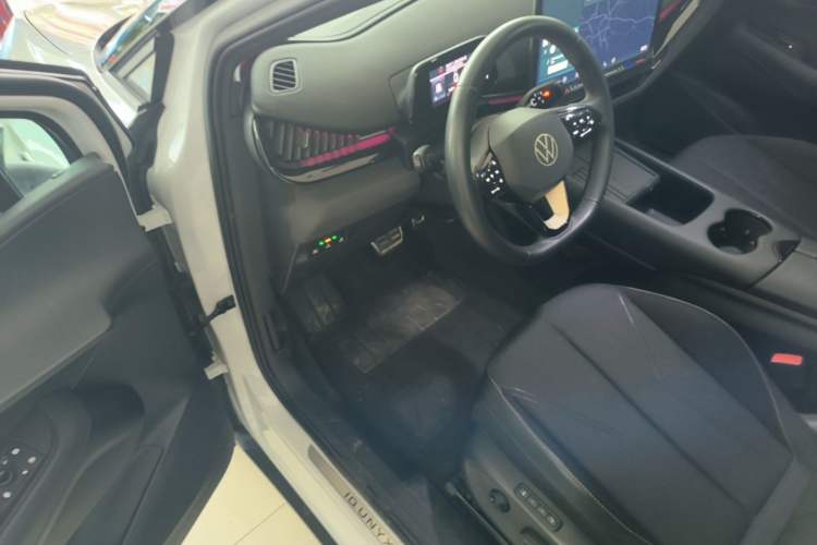 Used Volkswagen ID.UNYX 2024 Revised Pro Long-Range Version Driver Seat