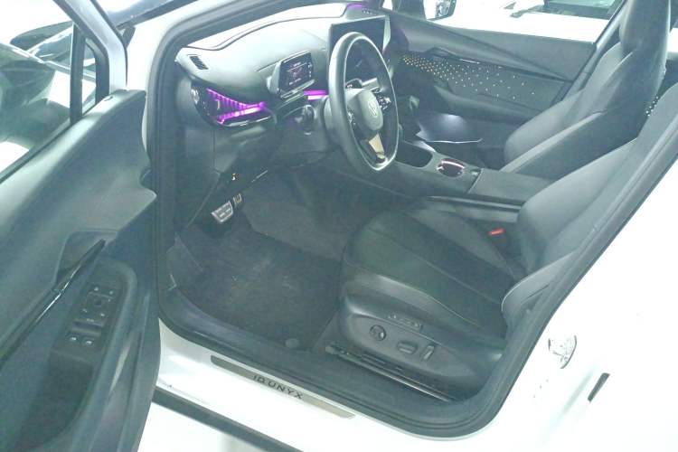 Used Volkswagen ID.UNYX 2024 Ultra Long-Range Version Driver Seat
