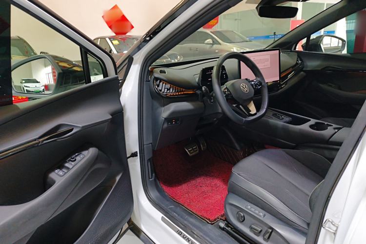 Used Volkswagen ID.UNYX 2024 Pro Long-Range Version Driver Seat