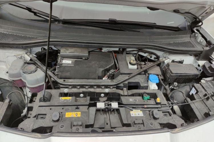 Used Volkswagen ID.UNYX 2024 Ultra Long-Range Version Engine Bay