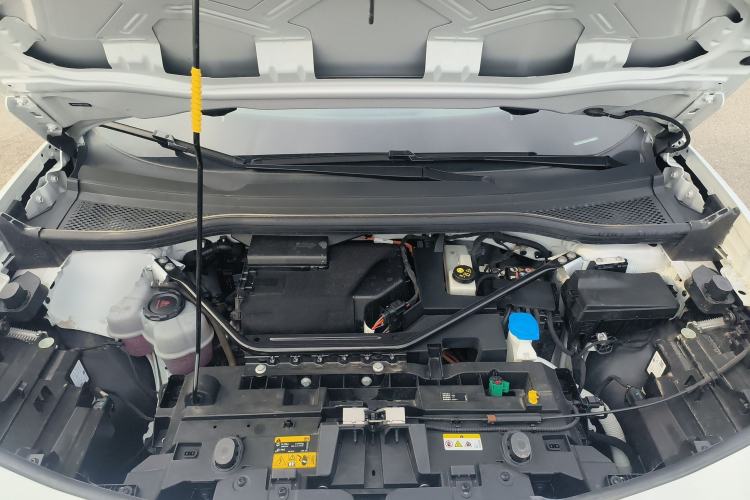 Used Volkswagen ID.UNYX 2024 Revised Pro Long-Range Version Engine Bay