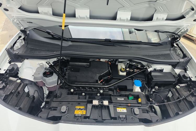 Used Volkswagen ID.UNYX 2024 Revised Pro Long-Range Version Engine Bay